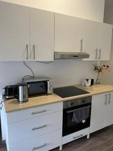 Kuchyň nebo kuchyňský kout v ubytování Apartments im Herzen von Velbert