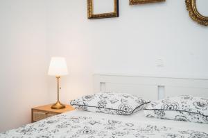 Afbeelding uit fotogalerij van Perina apartments in Podstrana