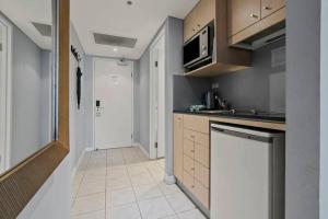 Η κουζίνα ή μικρή κουζίνα στο KozyGuru | Sydney CBD | Convenient City Studio