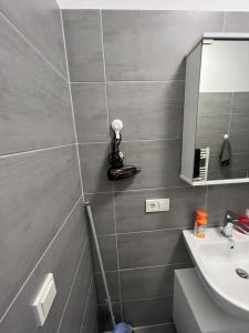 Koupelna v ubytování Apartments im Herzen von Velbert