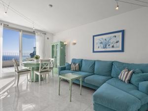 Χώρος καθιστικού στο Apartment Pueblo Panorama-2 by Interhome