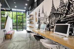 Gallery image of The Cube Hostel Silom in Bangkok