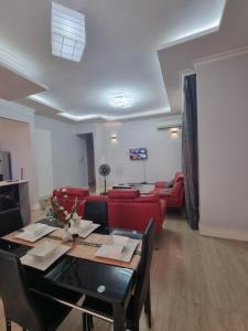 ダル・エス・サラームにあるRemarkable 2-Bed Apartment in Dar es Salaamのギャラリーの写真