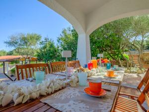 Posedenie v ubytovaní Sardinia Family Villas - Villa Brunilde with private pool