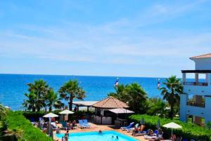 Nespecifikovaný výhled na moře nebo výhled na moře při pohledu z apartmánu