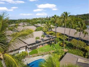 Bazén v ubytování Maui Bliss: 1BR Corner Haven, Ocean & Golf Views nebo v jeho okolí