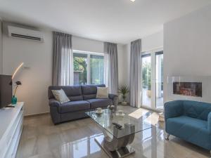 Χώρος καθιστικού στο Villa Villa Romina by Interhome