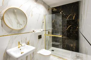 Łazienka w obiekcie Hotel Iskierka Business & Spa