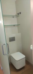 Ένα μπάνιο στο Apartamento Duplex Mar&Pol gran terraza