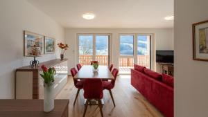 TV a/nebo společenská místnost v ubytování Seepanorama Apartments am Grundlsee
