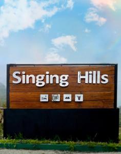Certifikát, hodnocení, plakát nebo jiný dokument vystavený v ubytování Singing hills hotel