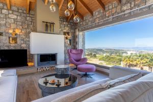 Gallery image of Rhode Luxury Villa in Kalithies