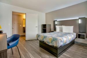 Postel nebo postele na pokoji v ubytování Motel 6-Richland, WA - Kennewick