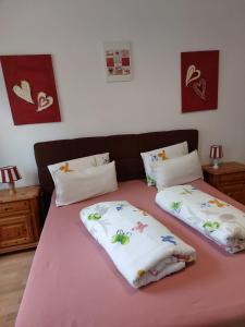 Cama o camas de una habitación en Schwabenstuben Doppelzimmer
