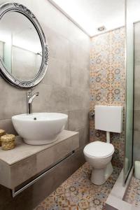 Et badeværelse på Coastal Key 5 + 28 billeder