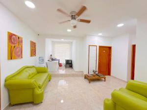 Hotel Grand Caribe的休息区