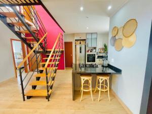 Dapur atau dapur kecil di Casa no centro com churrasqueira