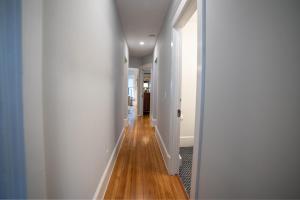 Φωτογραφία από το άλμπουμ του Apt in the heart of Main Street σε Stroudsburg