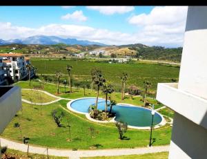 米迪克Lilac's garden的相册照片