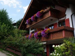 Φωτογραφία από το άλμπουμ του Bader Modern retreat σε Blaichach