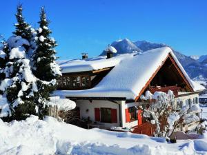 Φωτογραφία από το άλμπουμ του Bader Modern retreat σε Blaichach