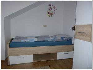 Tempat tidur dalam kamar di Schober Modern retreat