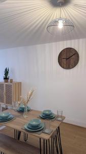 Gallery image of City Centre Apartment by Noire Property in Manchester