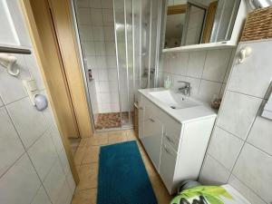 Bilik mandi di Martina Heydecke Comfortable holiday residence +34 gambar