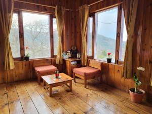 Billede fra billedgalleriet på Hartola Panorama Homestay i Rāmgarh + 56 billeder