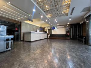 Kuchyň nebo kuchyňský kout v ubytování Zhao Lai Hotel