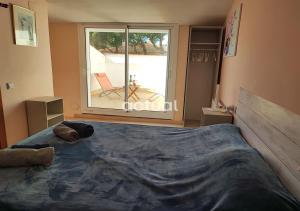 Postel nebo postele na pokoji v ubytování CASA ESLORA 26
