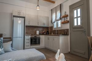 Gambar di galeri bagi Epithea Suites Kythnos 2 με ιδιωτικη πισινα di Kithnos