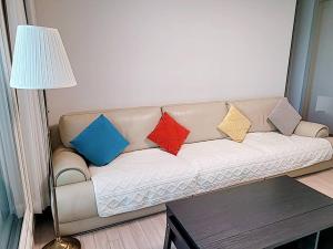 Uma área de estar em Emotion-고층뷰, 3룸, 화2 신축, 건조기, 세탁기, 이마트2분, 별내역3분, 출장 및 장기숙박 추천