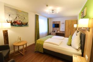 Postel nebo postele na pokoji v ubytování Hotel Das kleine Glück - Adults Only