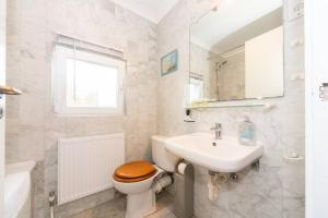 伦敦Sunny Maisonette with views over Canary Wharf, London的相册照片