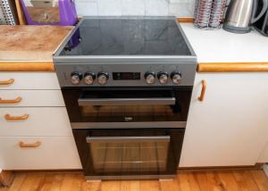 伦敦Sunny Maisonette with views over Canary Wharf, London的相册照片