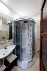 Koupelna v ubytování Campus Hotel + 31 fotografií
