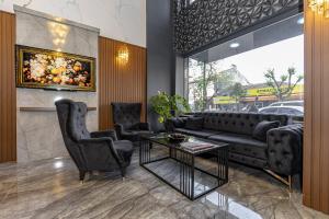 Posezení v ubytování BURSA LOYAL CiTY HOTEL