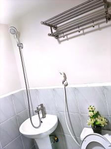 Koupelna v ubytování Condo in Lapu-Lapu wd 3 Pools free wifi&Netflix