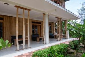 Rinjani Eco Villa Senaru外面的花园