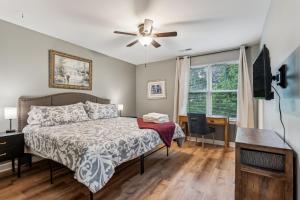 Φωτογραφία από το άλμπουμ του Sunny Retreat: Pool & Beach Near Condo σε Γουίλμινγκτον