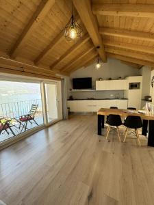 Kuchyň nebo kuchyňský kout v ubytování Bellano Holidays - Casa Artemio