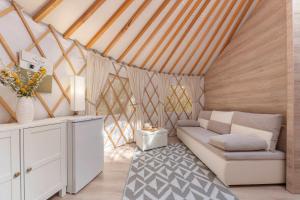 Istumisnurk majutusasutuses L.stile Glamping