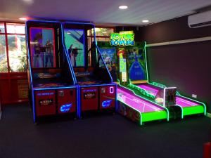 two arcade video games in a room at Hazel 5 in Ferndown