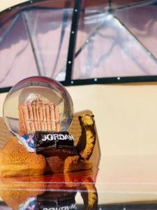Bubble castle house的证书、奖牌、标识或其他文件