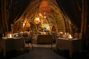 Sundy Praia - Principe Collection餐厅或其他用餐的地方
