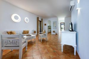 Gallery image of I Tre Golfi - Villa Artemide in San Vito lo Capo