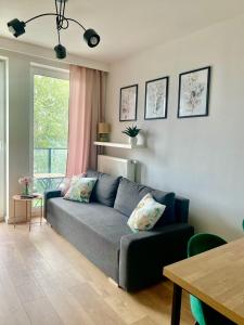 Posedenie v ubytovaní Airport Green Apartment KL21 - air condition & free parking
