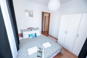 Bright and homey AC apartment near the center 1135 Budapest, Budapest, Lehel utca 70-72 kép - 2
