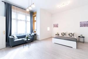 Spacious and comfy very central apartment 1072 Budapest, Akácfa utca 7 kép - 2